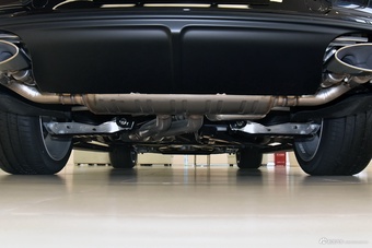 2024款添越 4.0T V8 雅度版