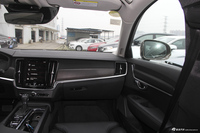 2019款沃尔沃V90 Cross Country 2.0T自动T5 AWD智远版