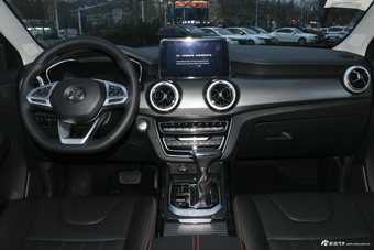 2018款北汽绅宝智行1.5T自动新智版