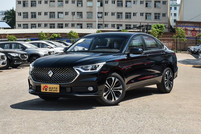 2019款宝骏RC-6 1.5T 24小时在线尊贵型