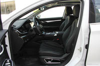 2018款吉利博瑞GE新能源PHEV 耀享版