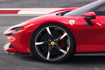 赛道野兽，首款插电超跑，Ferrari SF90 Stradale