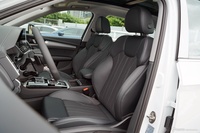 2025款奥迪Q5L 45周年典藏版 40 TFSI 时尚动感型