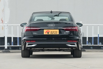 2026款奥迪A6L 45 TFSI 臻选动感型