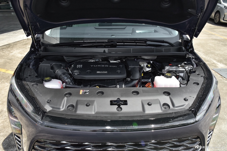 2026款别克GL8插混 陆尊 奢享版