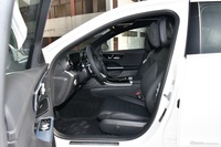 2026款奔驰C级 C 200 L 运动版