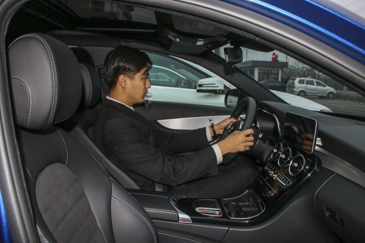 2020款奔驰C级C 260 1.5T自动运动版