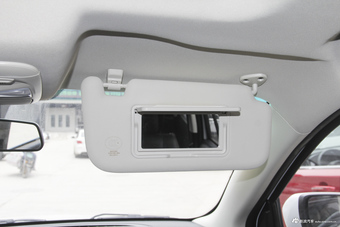 2018款斯威X7 1.5T手动尊贵型7座