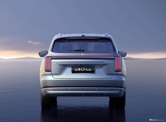 2025款山海L7 PLUS 高配 7座 官图