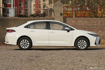 2025款卡罗拉 1.2T 先锋版