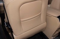 2024款蓝电E5 荣耀版 1.5L DE-i 100km臻享型 7座