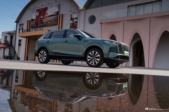 2025款红旗HS6 PHEV官图