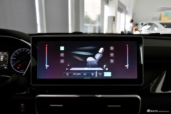 2025款吉利缤越 1.5L CVT超能MAX