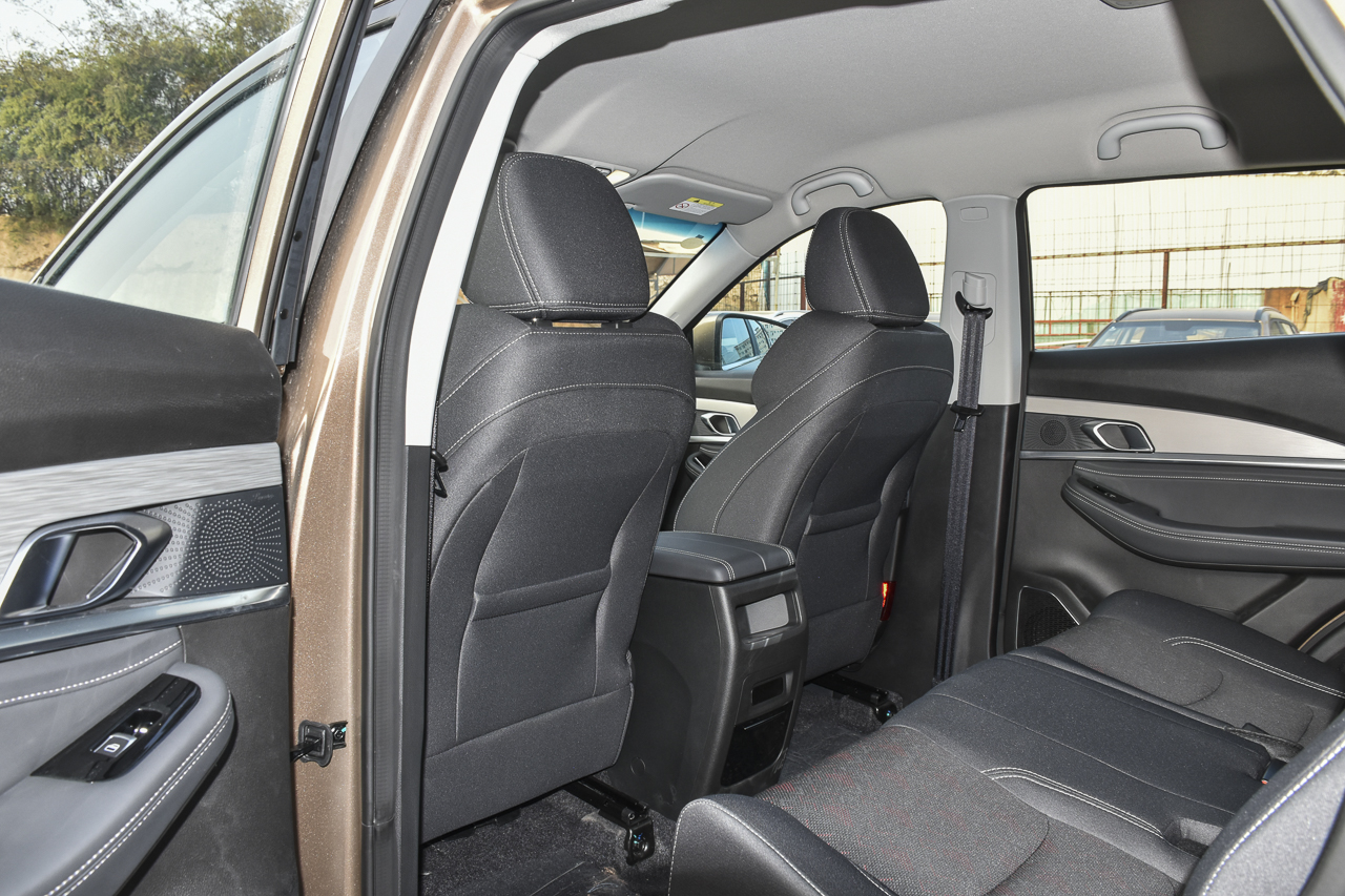 2020款捷途X70 1.5T DCT 畅行版5座