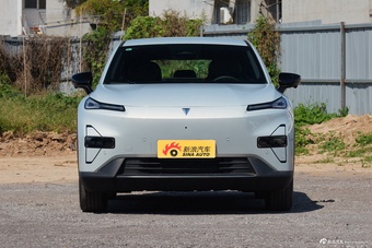 2027款深蓝S05纯电 520畅享版