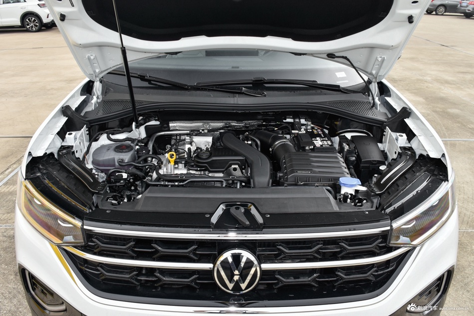 2026款探岳 3000万辆甄选款 300TSI