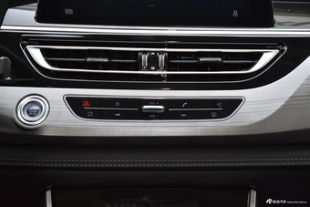 2019款长安CS75 1.5T手动百万版