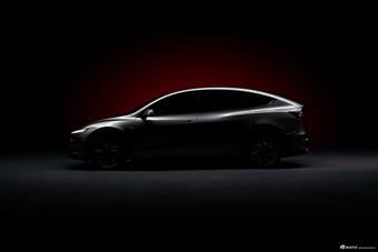 2025款Model Y L 长续航全轮驱动版