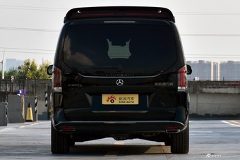 2025款莱茵旅行者 2.0T 北极星