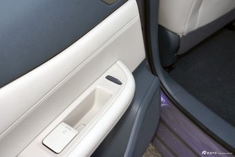 2026款天籁 鸿蒙座舱 2.0L 超舒适版