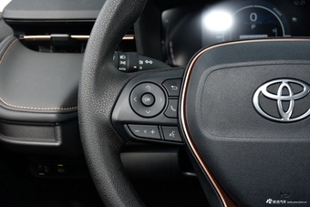 2026款雷凌L 智能电混双擎 1.8L 领先版