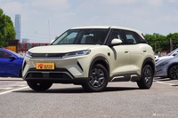 2025款比亚迪元UP 401KM智驾活力版