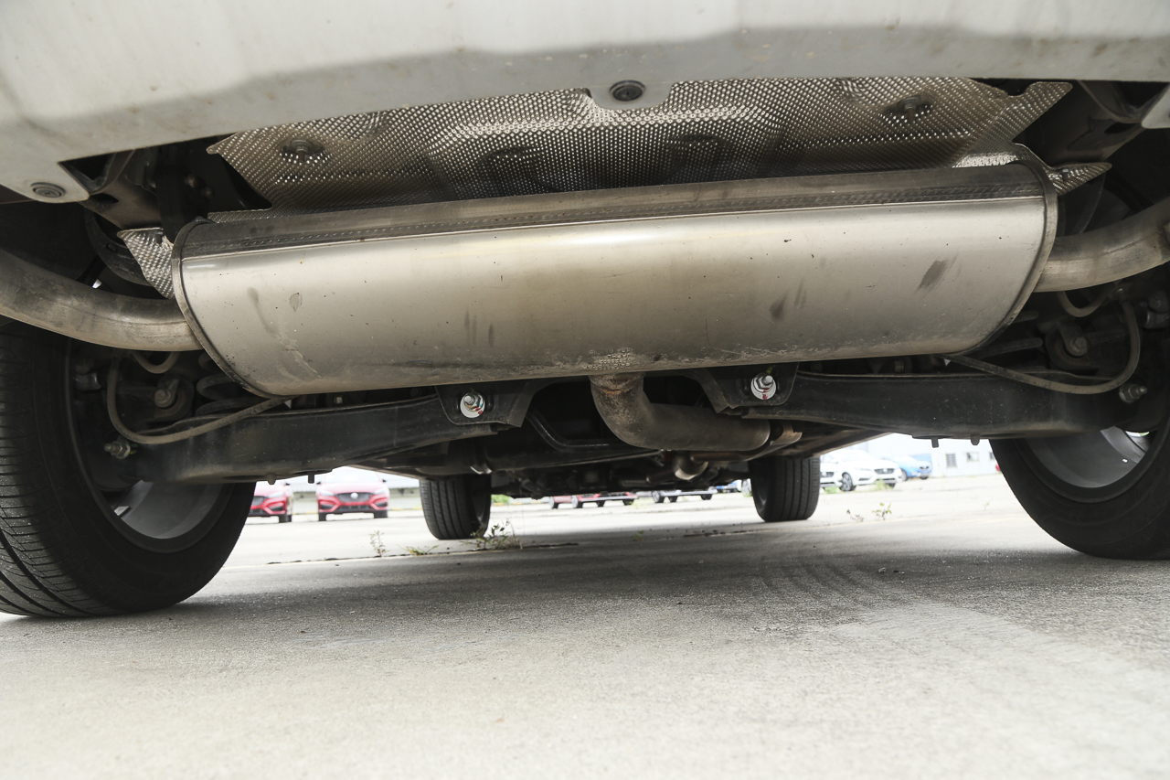 2019款荣威RX5 1.5T自动两驱4G互联铂金版