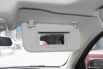 2018款斯威X7 1.5T手动尊贵型7座