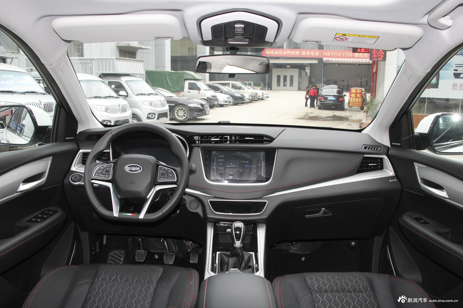 2018款SWM斯威G01 1.5T手动-型up