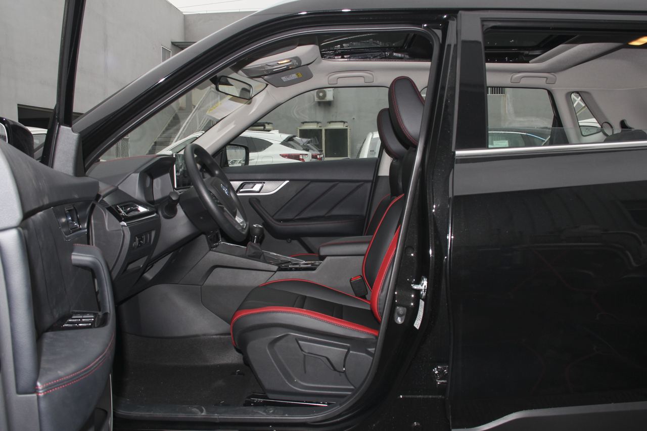 2018款启辰T60 1.6L手动智酷版