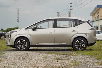 2025款AION Y Plus 610 智享版