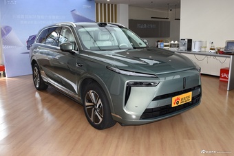 2025款蓝山DHT-PHEV 四驱智驾 Max