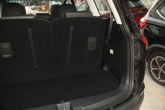 2018款斯威X7 1`.8L手动豪华版7座