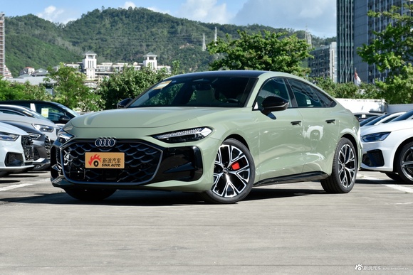 2026款奥迪A5L Sportback 尊享quattro型