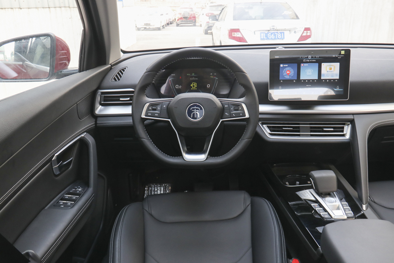 2019款比亚迪宋Pro 1.5T 自动精英型