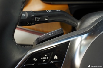 2025款莱茵旅行者 2.0T 七星版