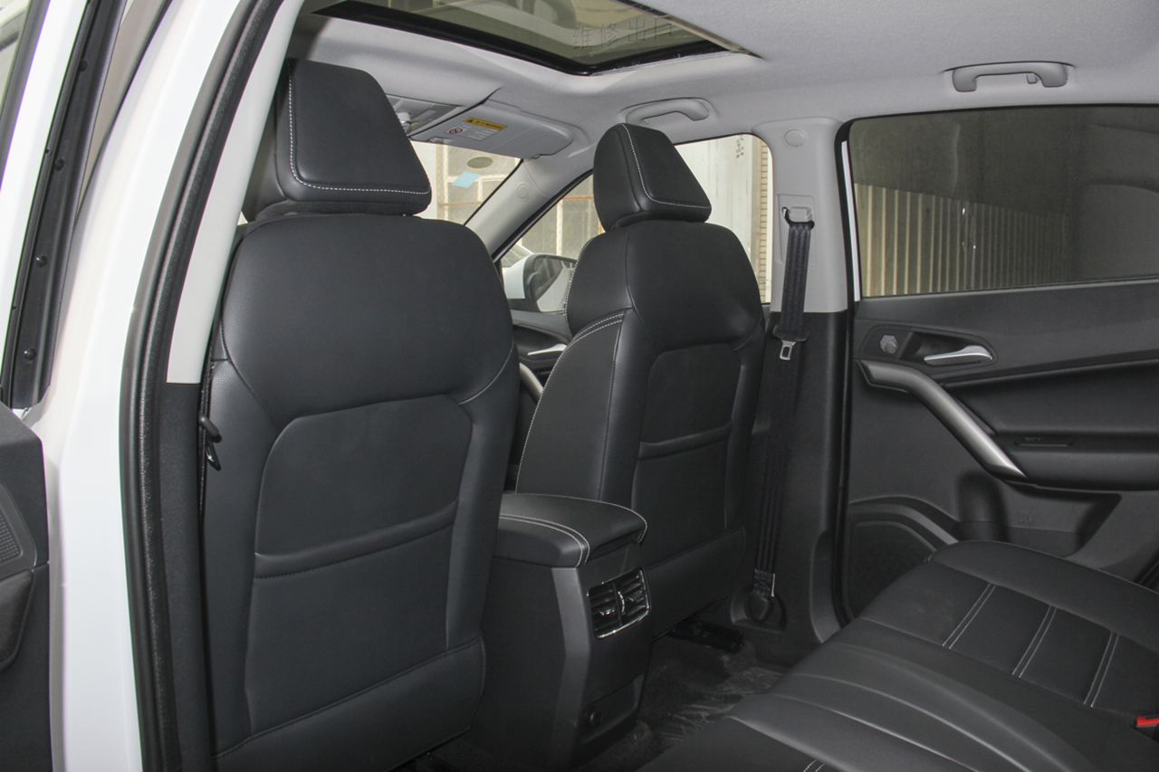 2019款锐腾1.5T 20T手动尊享氙灯版