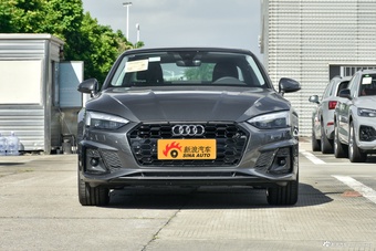 2024款奥迪A5 Coupe 40 TFSI 时尚动感型