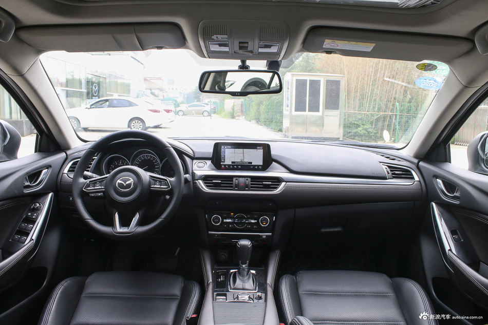 2018款阿特兹2.0L自动蓝天豪华版国VI