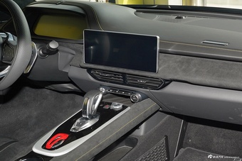 2025款Emira 2.0T DCT Turbo SE