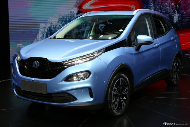 北汽新能源EX3