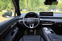 2023款捷尼赛思GV70 2.5T 四驱旗舰版