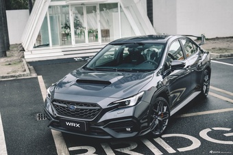 2026款斯巴鲁WRX 2.4T 手动 tS 性能版EyeSight 官图