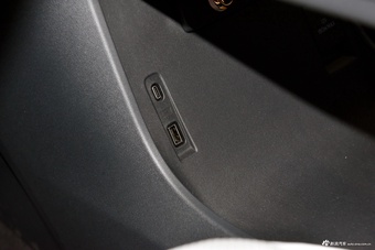 2025款小鹏G7 702 超长续航 Ultra