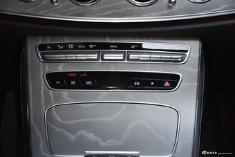 2021款奔驰E级 E 300 L 尊贵运动版