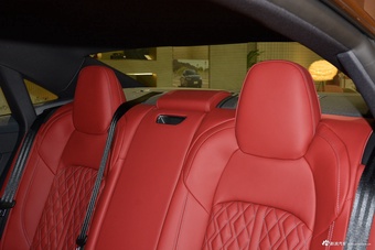 2022款奥迪A7L 45 TFSI quattro S-line 黑武士版