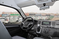 2021款海狮Z系列2.4L手动Z5厢货汽油版