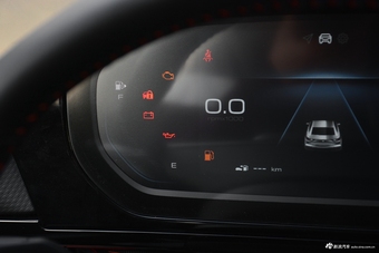  2019款宝骏RC-6 1.5T手动24小时在线豪华型