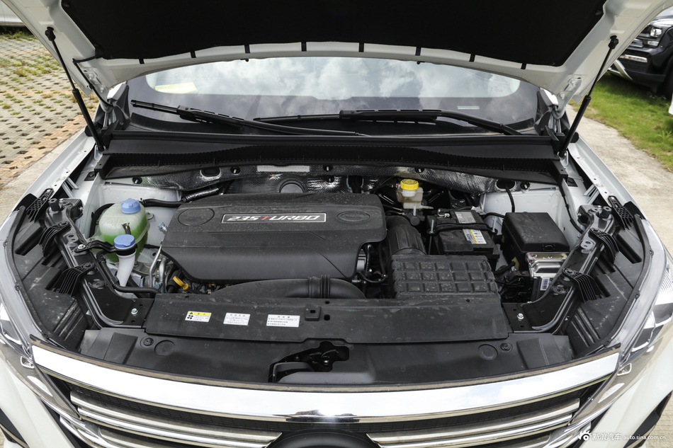 2019款传祺GS5 1.5T自动豪华版235T