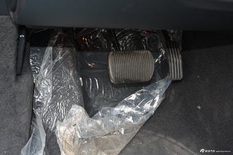 2018款捷豹XJL 3.0L自动SC两驱典雅商务版 